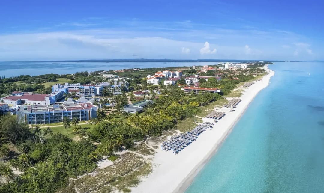 sol-varaderobeach-aerial-view