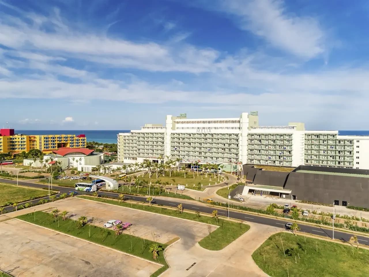 melia-internacionalvaradero-vista-aerea-entrance